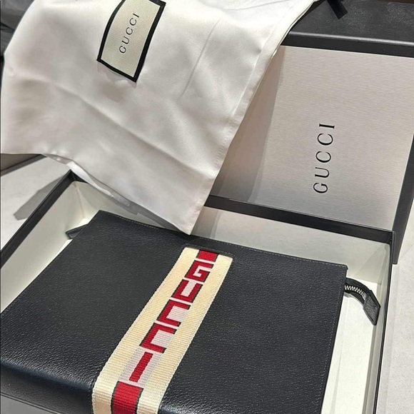 New Authentic Gucci OPHIDIA LEATHER CLUTCH BAG - Picture 9 of 9